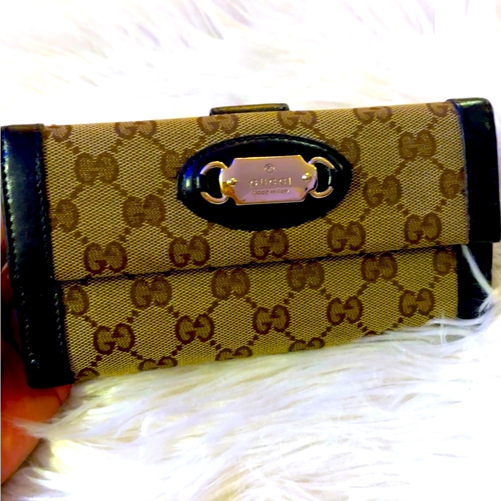 Authentic Gucci Monogram Wallet with a dust bag. - Picture 5 of 9